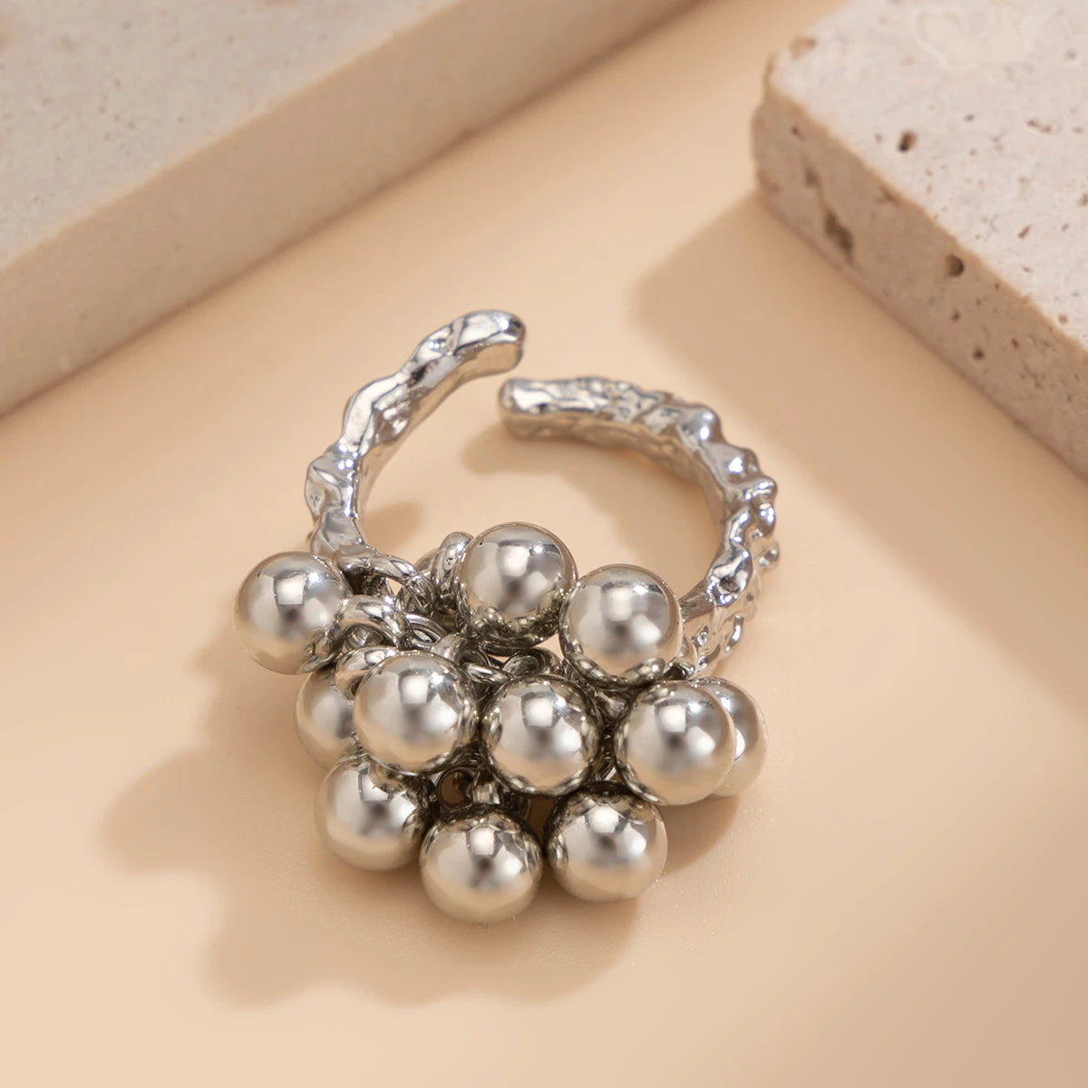 Open Ball Ring